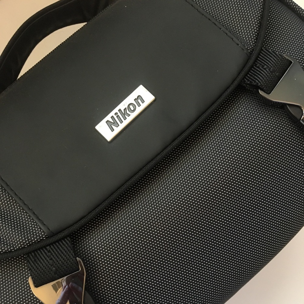 Nikon Camera Bag With Accessories